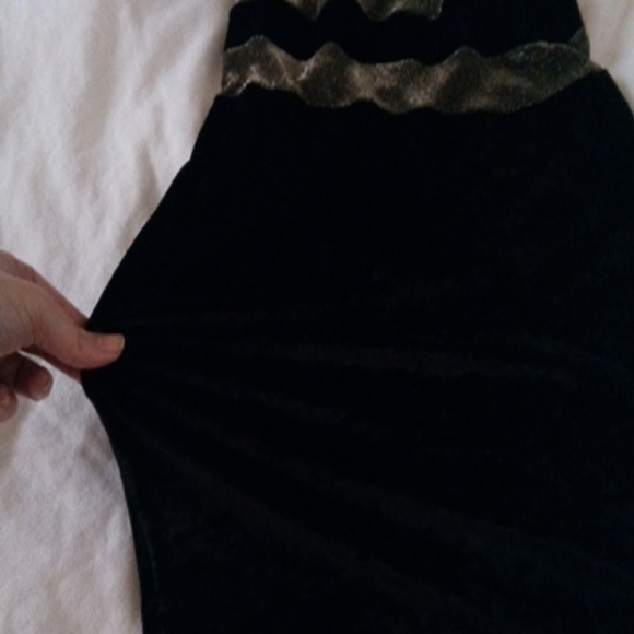 Oliver by Valentino velour/sparkle dress - Picture 8 of 10